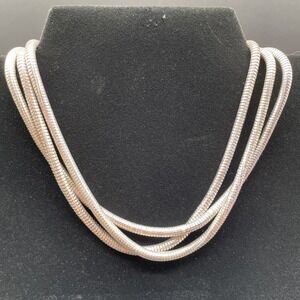 Vintage Triple Strand Slinky Silver Tone Metal Necklace Magnetic Clasp Snakelink